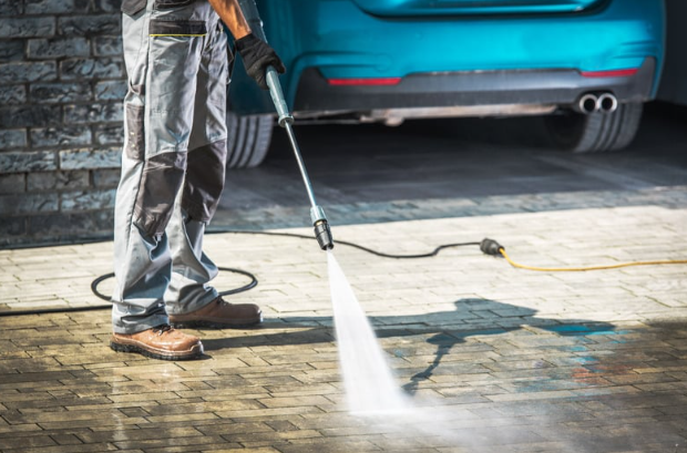 pressure washing 2